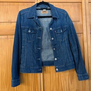 Levi's Women's Dark Blue Jean Jacket